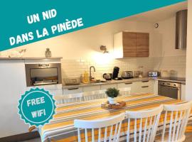 Un Nid dans la Pinède，位于拉卡诺的别墅