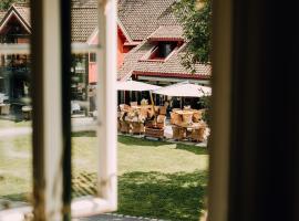 Engø Gård Hotel & Restaurant，位于彻默岛的Spa酒店