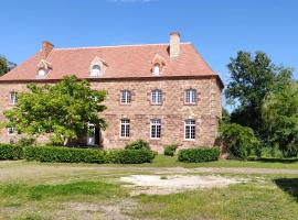Domaine du Parc，位于Saint-Gérand-de-Vaux的酒店