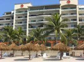 2 Br Five Star Playa Royale Residences Building