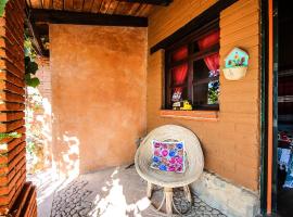 Huay&aacute;pam Y&ugrave;'&uacute; Lodge，位于San Andr&eacute;s Huayapan的宠物友好酒店