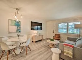Updated Dtwn Naples Condo Across From Beach!