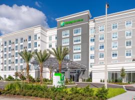 Holiday Inn & Suites Orlando - International Dr S, an IHG Hotel，位于奥兰多奥兰多海洋世界区的酒店