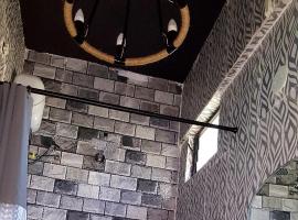 Beach Deluxe Guesthouse Carolina's，位于科尔瓦的酒店