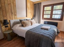 Borda Conangle Mountain Lodge，位于圣胡利娅-德洛里亚的酒店