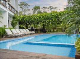 El Bosque Hotel Boutique，位于多拉代尔的酒店