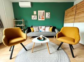 Artic Home Apartman-nearby city center!，位于佩奇的公寓