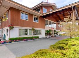 Econo Lodge Inn & Suites - North Vancouver，位于北温哥华Lion Gate Bridge附近的酒店
