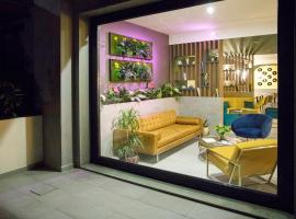 Moody smart & comfy Hotel，位于特拉诺瓦-布拉乔利尼的酒店