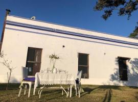 Uruguay Casa de Época Campestre，位于梅塞德斯的酒店