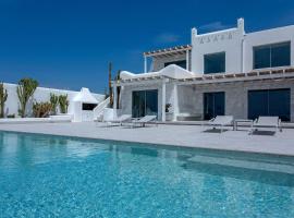 Super Luxury Mykonos Villa - Villa Saorsa - 5 Bedroom - Infinity Pool - Panoramic Sea Sunset Views，位于Dexamenes的度假屋