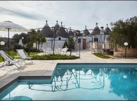 Trulli Azzalema with exclusive pool