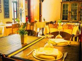 阿布里格达埃斯特雷拉住宿加早餐旅馆