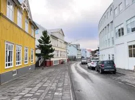 Cozy apartment in Downtown Akureyri Brilliant Location