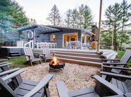 Prattvilla -Catskill -Mountain Escape 5 BR ,3 bath with Hot tub，位于Prattsville的酒店