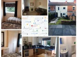 3 BedroomHouse For Corporate Stays in Kettering