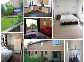 6 Bedroom House For Corporate Stays in Kettering