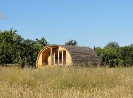 Cosy Cabins at Westfield Farm，位于雅茅斯的酒店