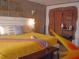 Casa Flora Handmade Hotel，位于阿特利斯科的酒店