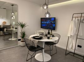 New Modern apartment in the heart of city center Delft，位于代尔夫特的公寓