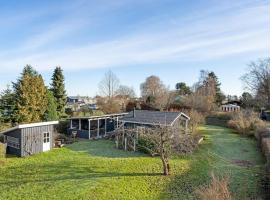 Beautiful Home In Ølsted With Kitchen，位于Ølsted的酒店