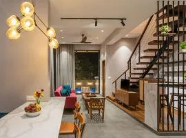 Seven Sands I Oak Wood I Pvt Pool - 2 BHK Duplex