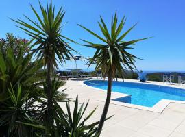 Saha tourist accommodation among olive trees and sea view，位于斯佩隆加的酒店