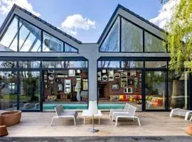 5 Bedroom Gorgeous Home In Breuillet