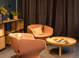 Ibis Bourgoin Jallieu Medipole，位于布尔昆的酒店