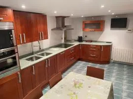 Junto al Parque Natural de Urkiola