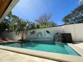 Casa Ogopogo 2.0 - 5 Bedroom home in Surfside Playa Potrero - Walk to beach and restaurants