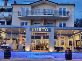 波尔图客房酒店，位于萨武德里亚的酒店