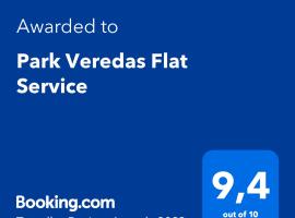 Park Veredas Flat Service，位于热河市丰特斯公园附近的酒店