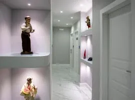 Lady Mary's Luxury Suites