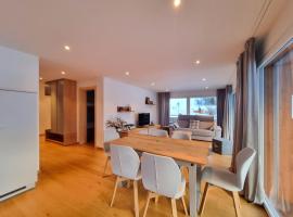 Luxury Apartment Romaine 1st floor，位于萨斯费的酒店
