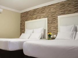 SELF CATERING PINETOWN，位于派恩敦的酒店