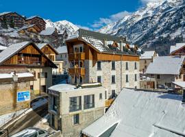 Madame Vacances Hotel Les Cimes，位于沃雅尼沃雅尼 - 维莱特滑雪缆车附近的酒店