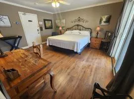 Elder Mountain Room at Tennessee RiverPlace