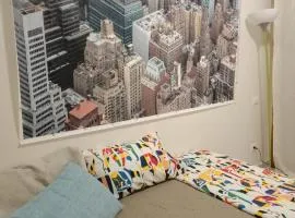 A casa di Frida & Mika - COMODO PUNTO DI SOSTA - Vicino a tutti i servizi - a 20 minuti dall'autostrada