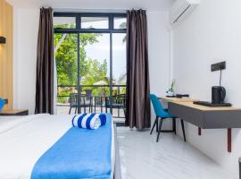 Atoll Residence Dhangethi，位于丹格迪Villa International Airport - VAM附近的酒店