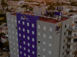 Sleep Inn Leon Antares，位于莱昂的酒店
