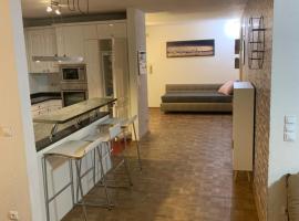 Apartment Heinrich mit Parkplätzen im ruhigen Industriegebiet，位于Heddesheim的酒店