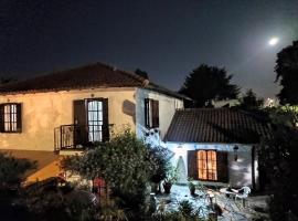 Chalet Caserón de Tejas, Amplia y confortable casa para hasta 11 huéspedes