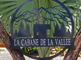 la Cabane de la Vallee，位于DumbéaNakamal du pont附近的酒店