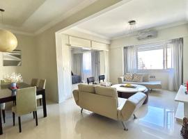 Recoleta Luxury Apartment，位于布宜诺斯艾利斯Lagos de Palermo Golf Club附近的酒店