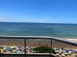 Apartamento Guarapari Luxo Frente para o Mar，位于瓜拉派瑞的酒店
