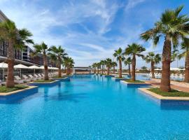 阿布扎比艾尔胡瑟万豪酒店，位于阿布扎比Abu Dhabi University附近的酒店