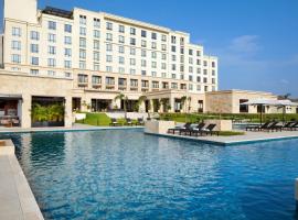The Santa Maria, a Luxury Collection Hotel & Golf Resort, Panama City，位于巴拿马城罗梅尔·费尔南德斯体育场附近的酒店