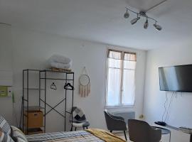 Studio de charme，位于圣迈克桑莱科勒的酒店