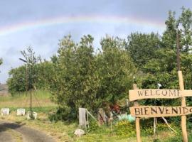 Cabañas Campestres Las Rosas，位于蓬塔阿雷纳斯的乡间豪华旅馆